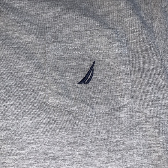 Nautica Boys Gray Long Sleeve Shirt 8 EUC - Picture 9 of 11